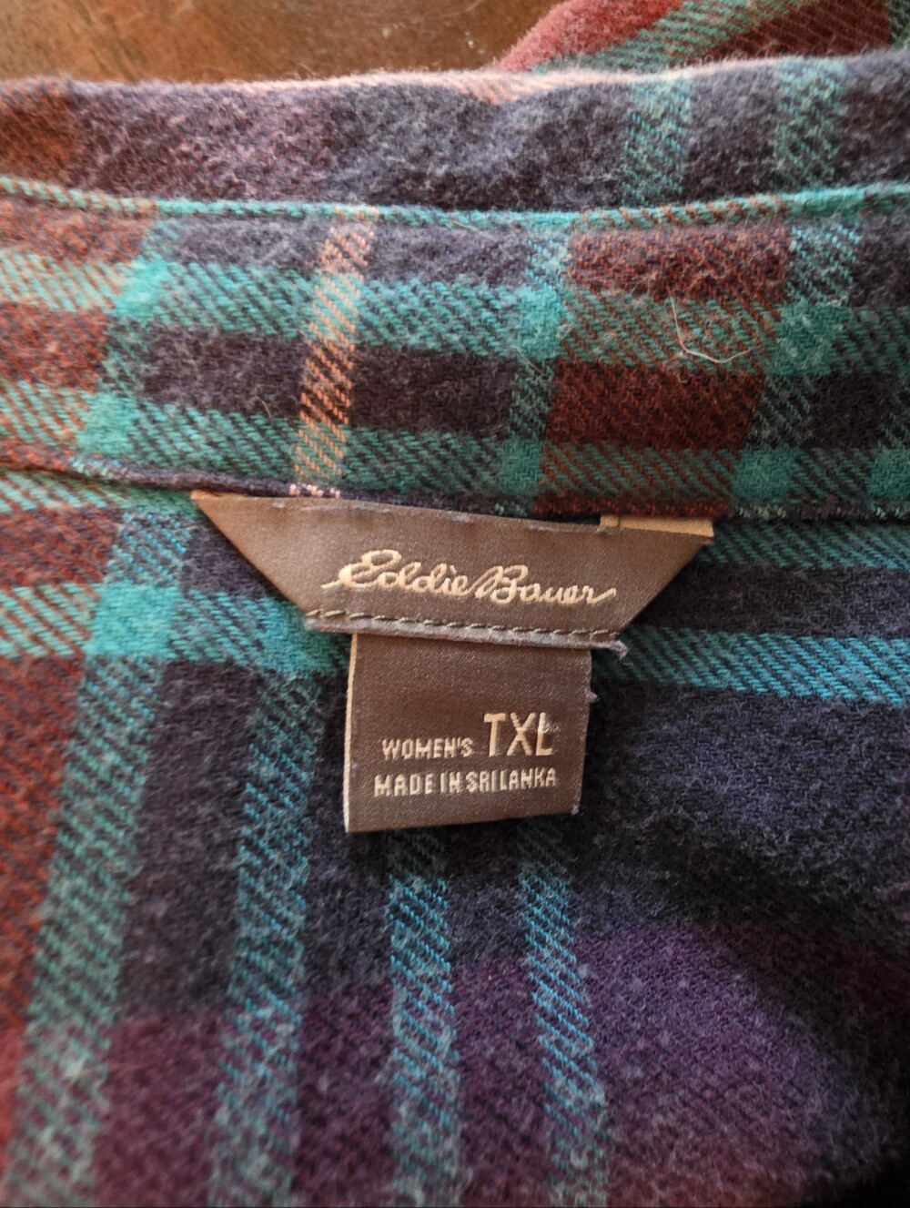 Eddie Bauer Plaid Flannel Button Down Shirt Women's Size TXL Tall XL Cozy - Picture 3 of 7